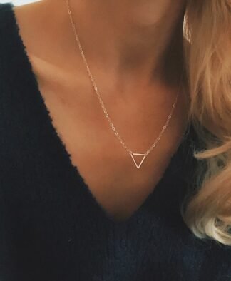 Collier triangle argent