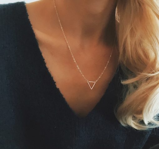 Collier triangle argent