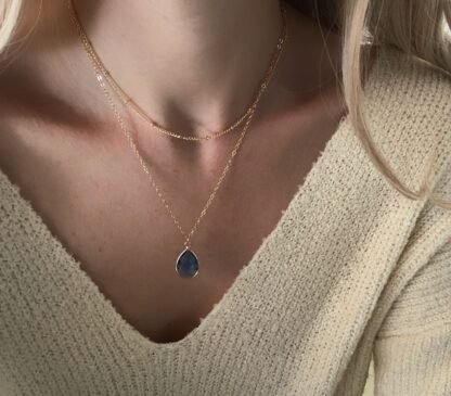 collier createur pierre bleu