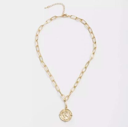 collier tendance 2020- medaille doree